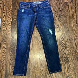 GAP always skinny destructed jeans size 8/29R